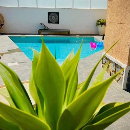 Holiday home House With Private Pool La Casa Hugo *