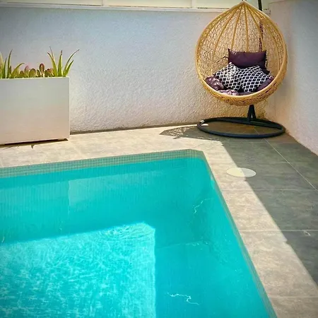 House With Private Pool La Casa Hugo *