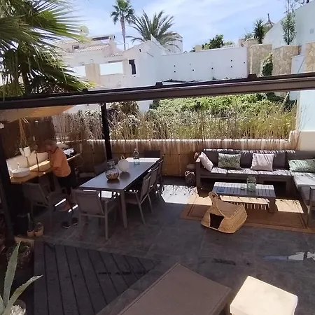 House With Private Pool La Casa Hugo *